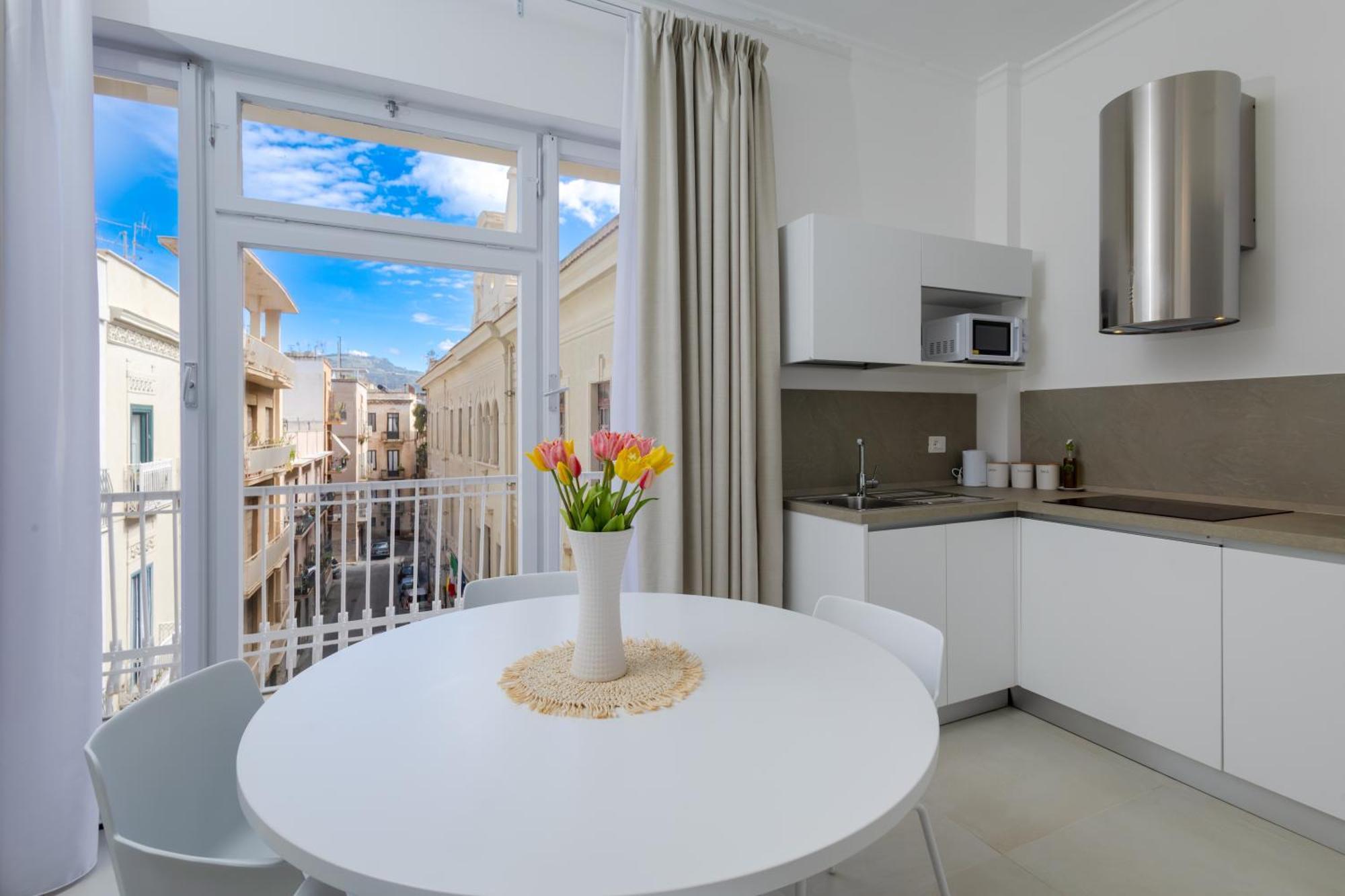 Adamas Apartment , Rooms And Suite ตราปานี ภายนอก รูปภาพ